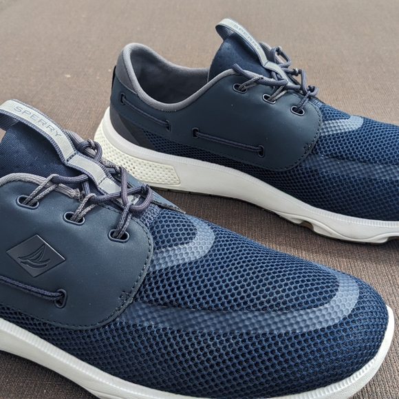 Sperry Men's Navy Boat Shoes - Picture 1 of 6